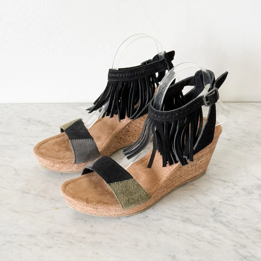 Minnetonka Womens Suede Fringe Wedge Sandals Black Green Patchwork Boho 10